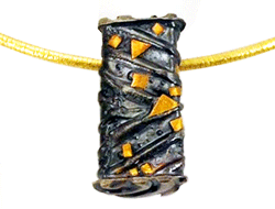 Confetti-Triangular-Pendant